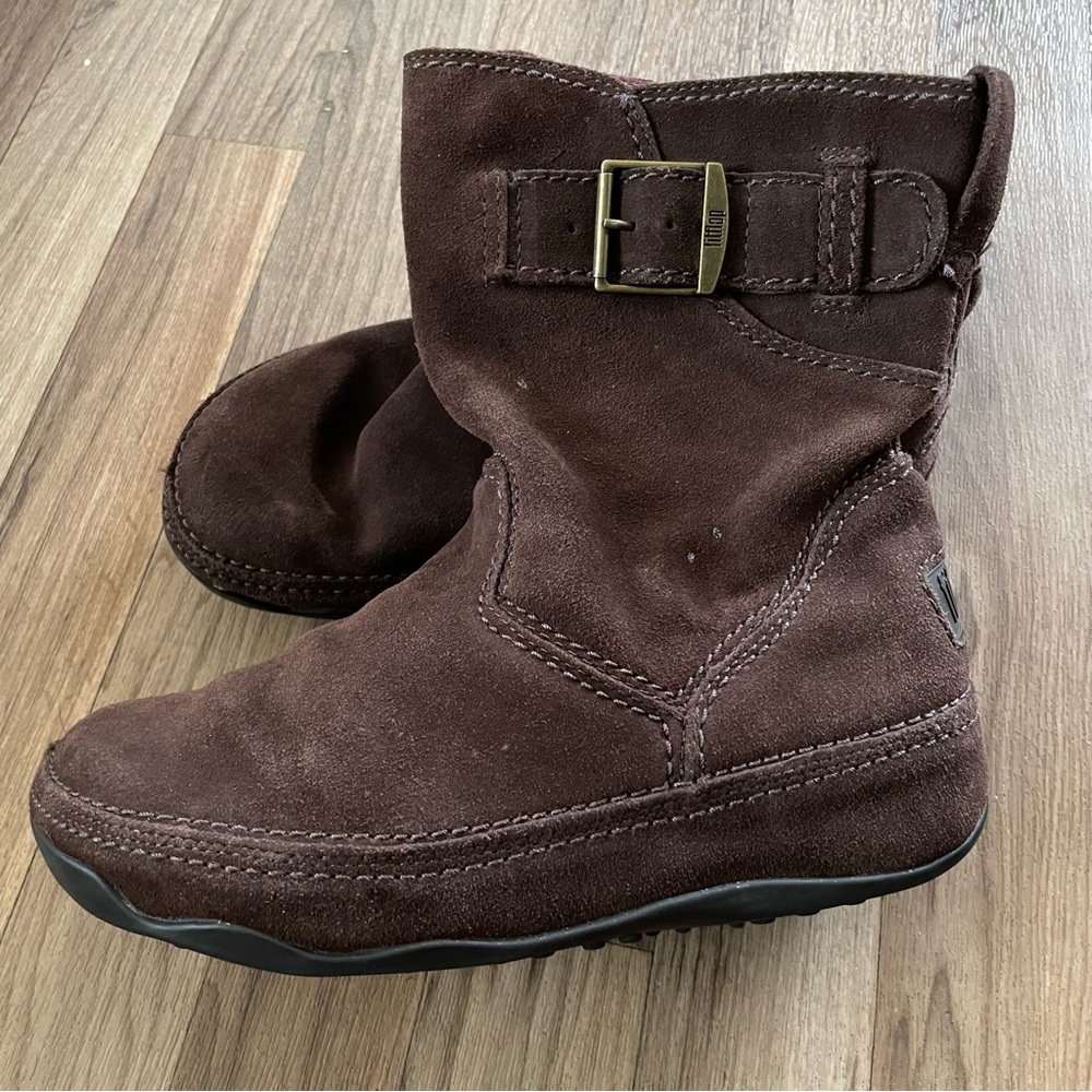 Fitflop Womens sz 8 Superboot Brown Suede Ankle Boots Buckle Wobbleboard